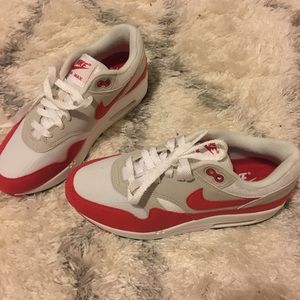 Nike Air Max 1 (white and red)